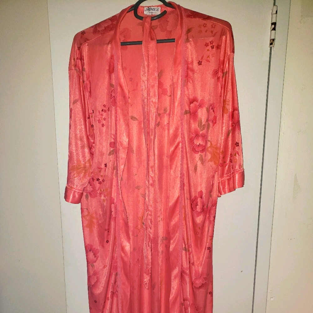 Ladies Robe